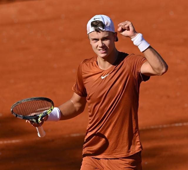 开幕式的亮 开幕式的亮